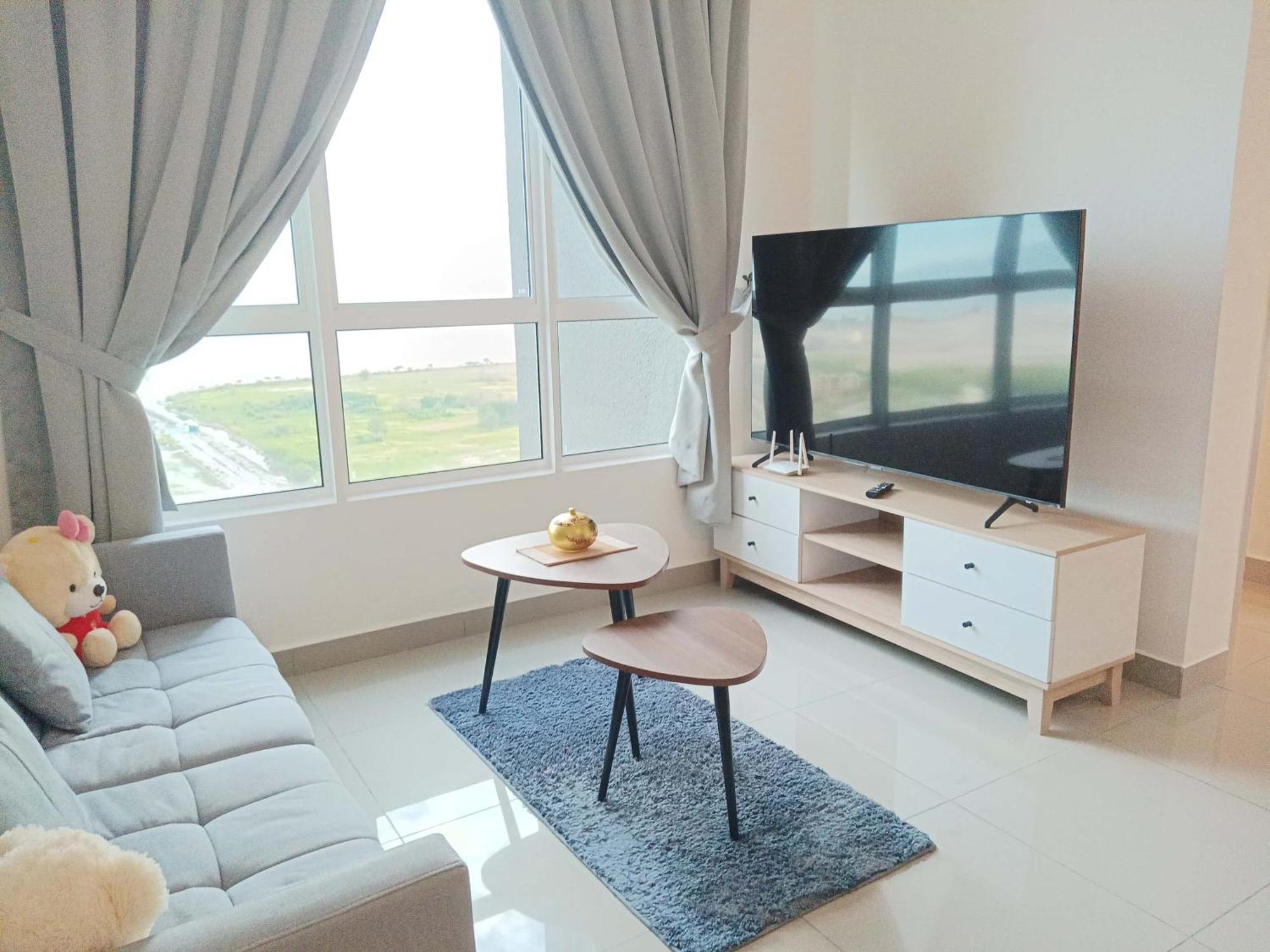 Two Bedroom Amber Cove Apartemen *
